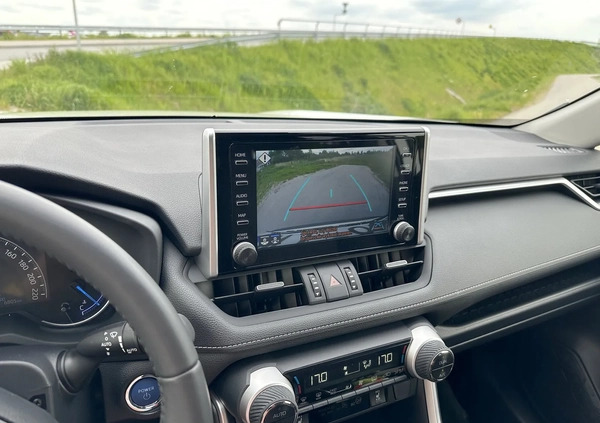Toyota RAV4 cena 159999 przebieg: 6800, rok produkcji 2020 z Tomaszów Lubelski małe 154
